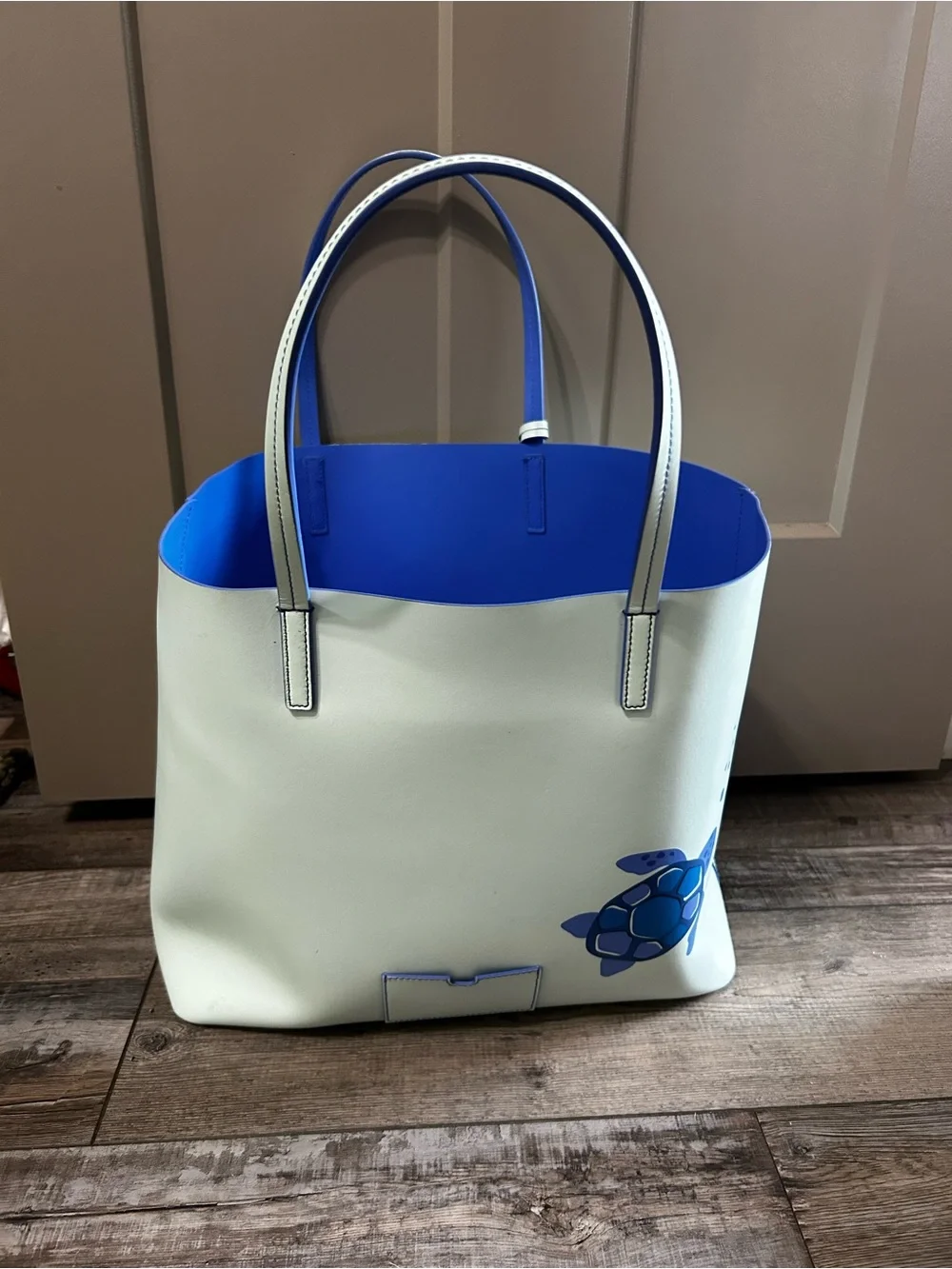 kate spade leather Blue sea Turtle Tote bag